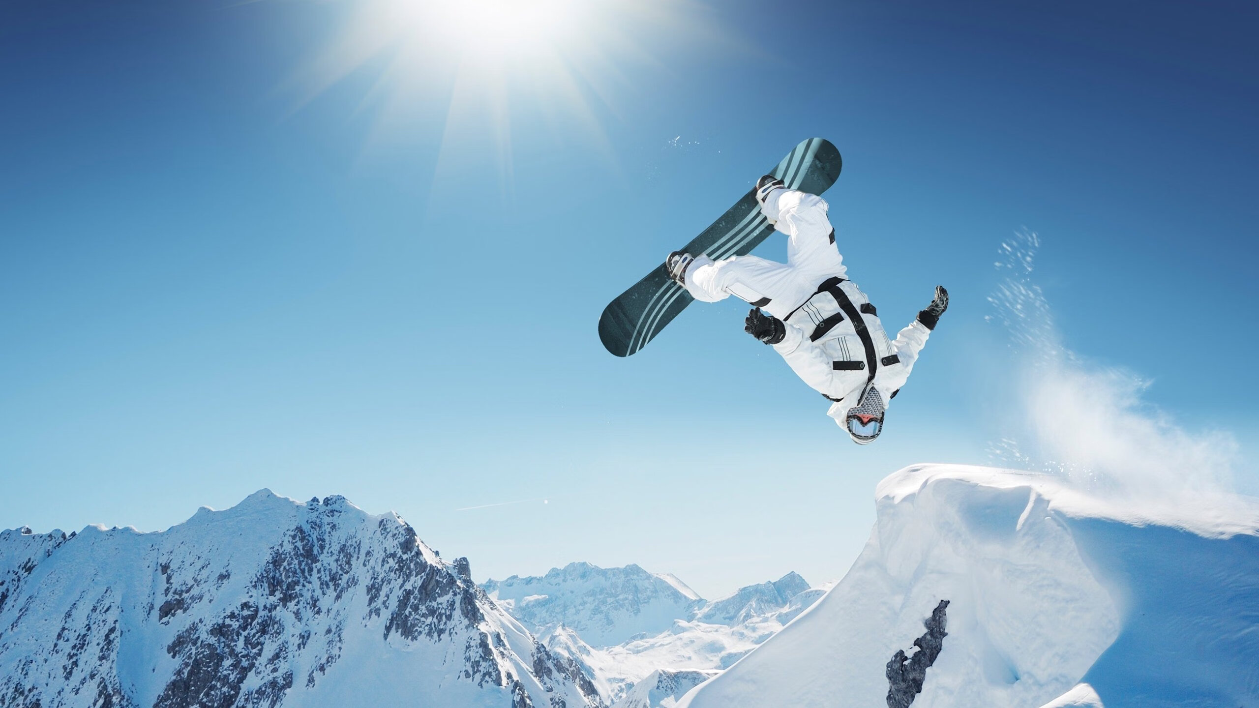 火箭客场击败独行侠，哈登三节分光芒万丈，火箭官宣哈登