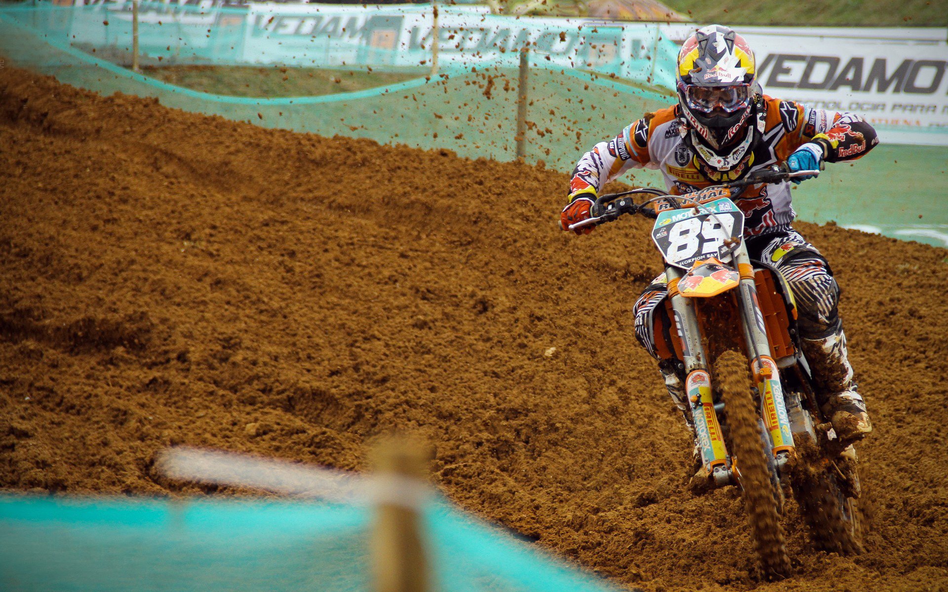 阿尔阿赫利主帅激励球员士气，艾尔阿赫利